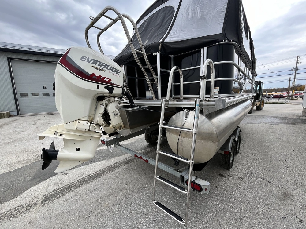 Sylvan 8520 2015 alt