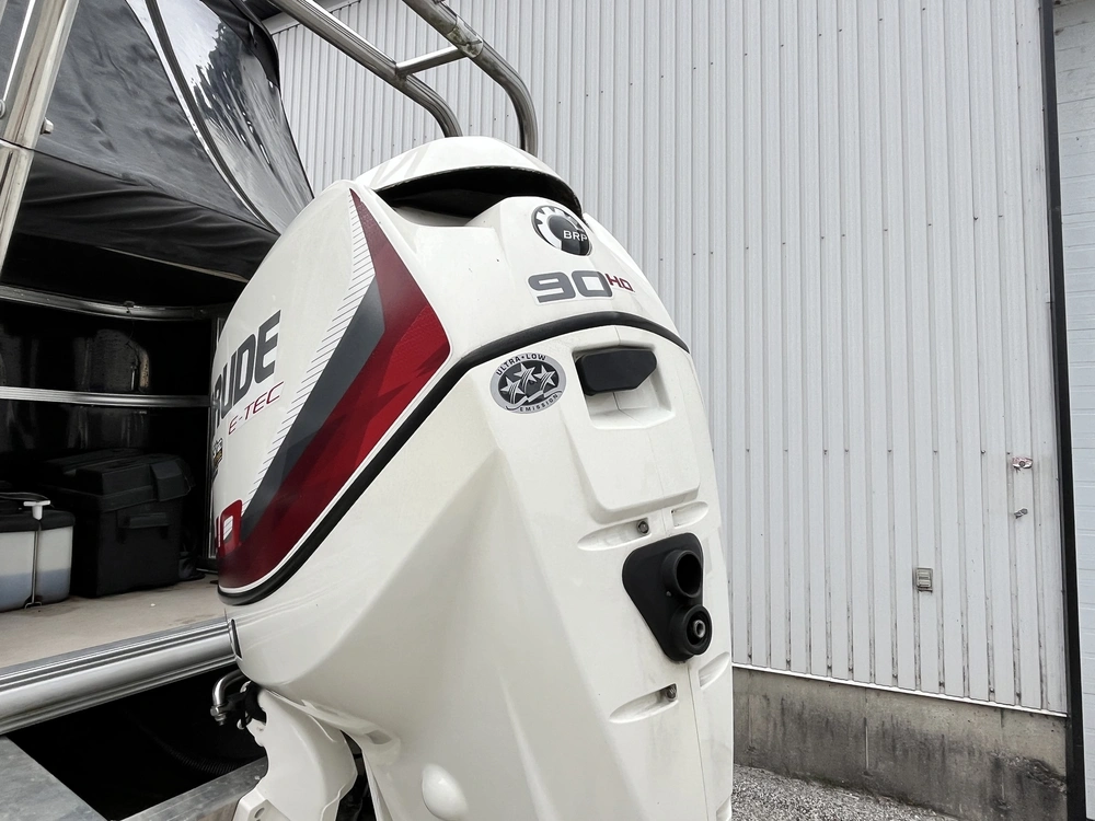 Sylvan 8520 2015 alt