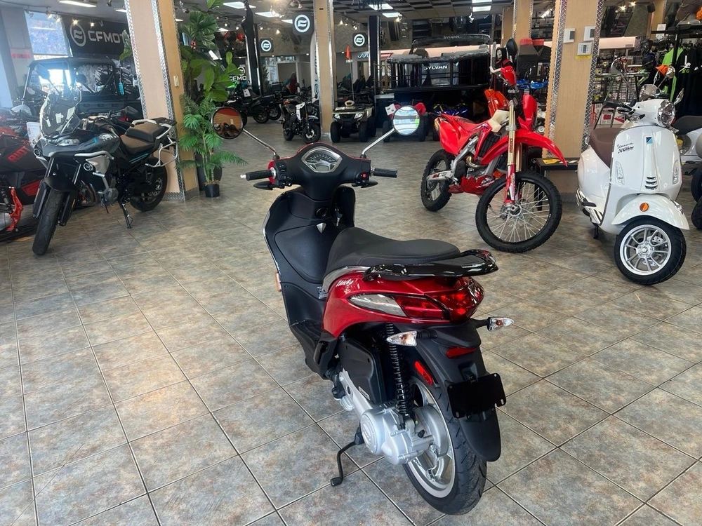 Piaggio Liberty 50cc 2023 alt