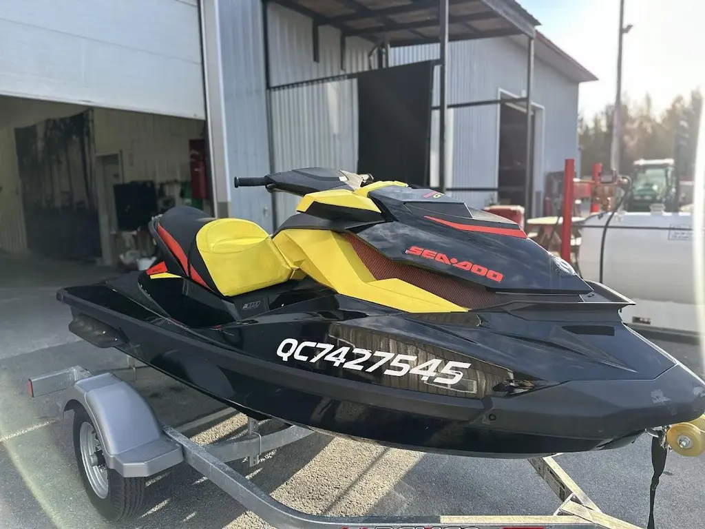 2015 Sea-Doo GTR 215