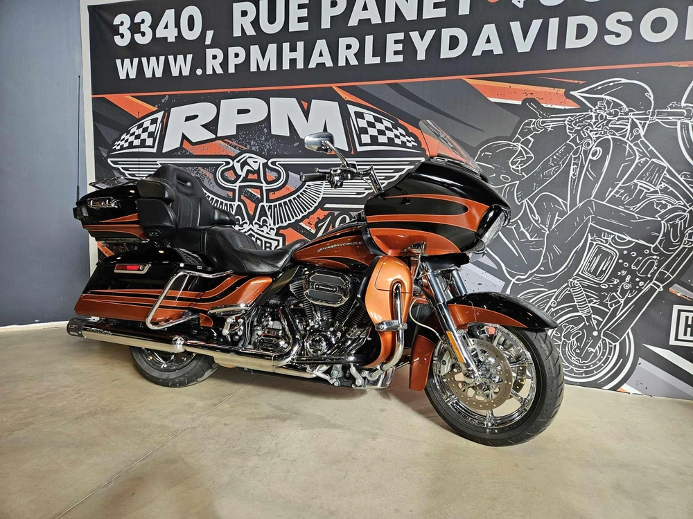Harley-davidson Cvo Road Glide Ultra Fltruse 2015 alt