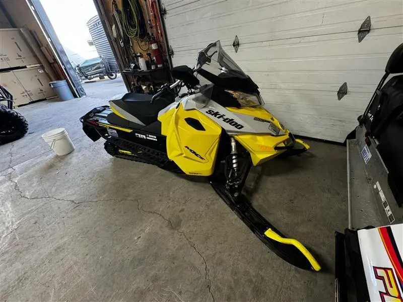 2015 Ski-Doo 900 ACE