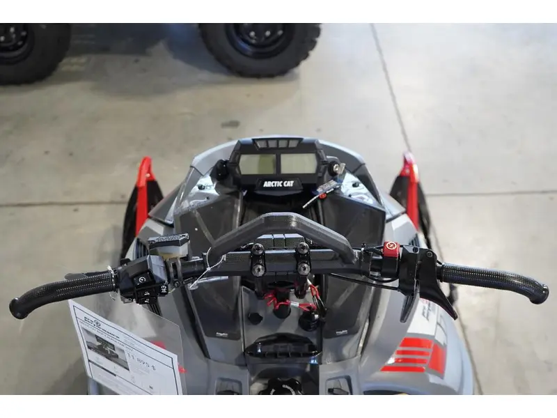 2022 Arctic Cat RIOT X 146