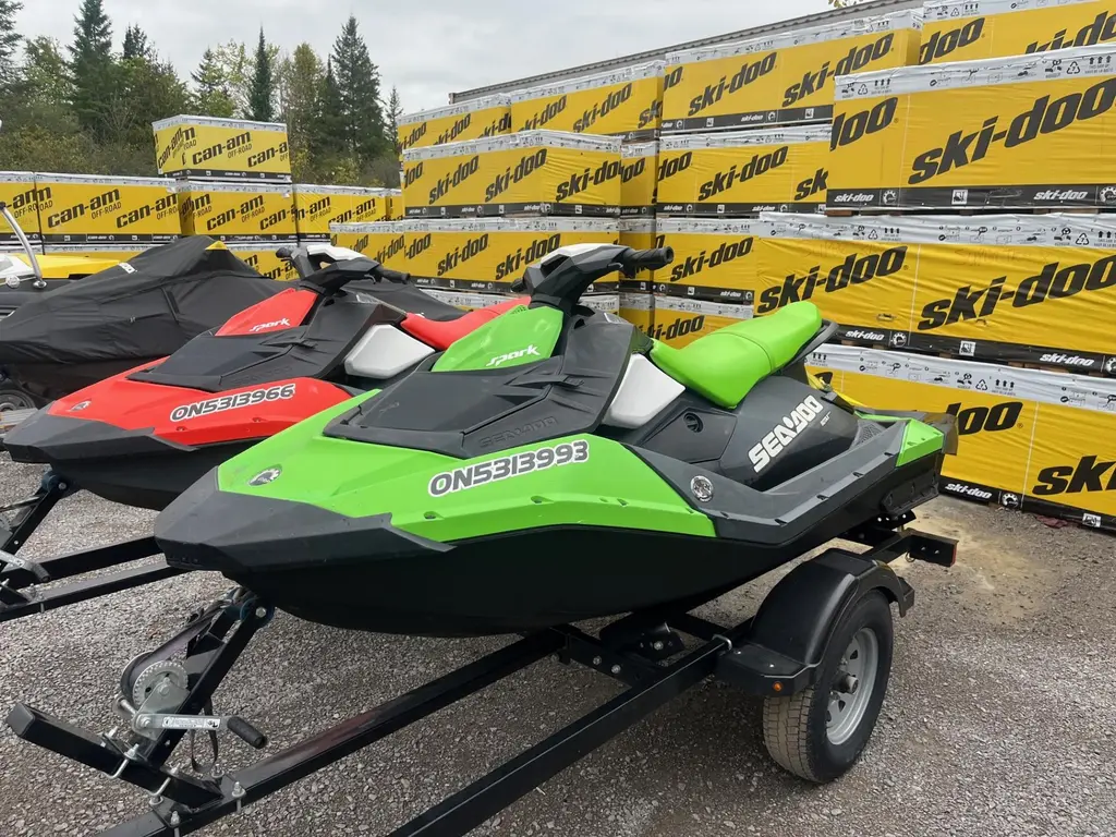 2016 Sea-Doo Spark 3UP IBR Conv. - 00063GL00