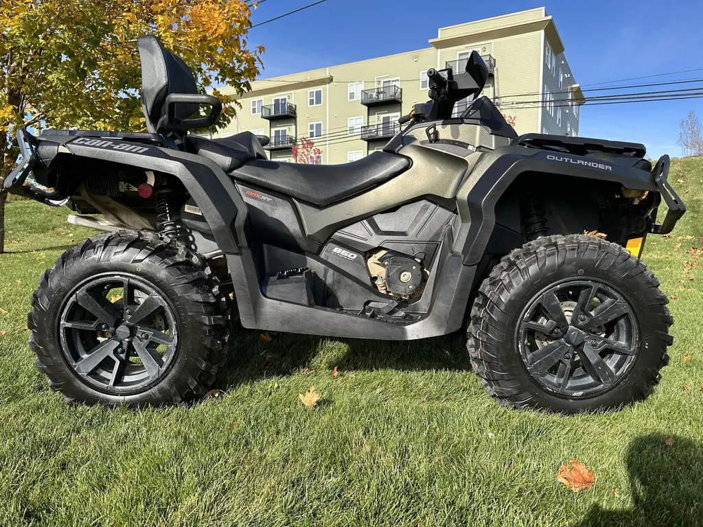 2022 Can-Am Outlander MAX XT 850 $63/week