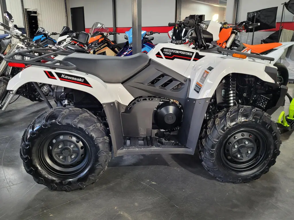 Kawasaki KVF 450 4x4 *rabais de 400$ *4.99%/60 MOIS 2025