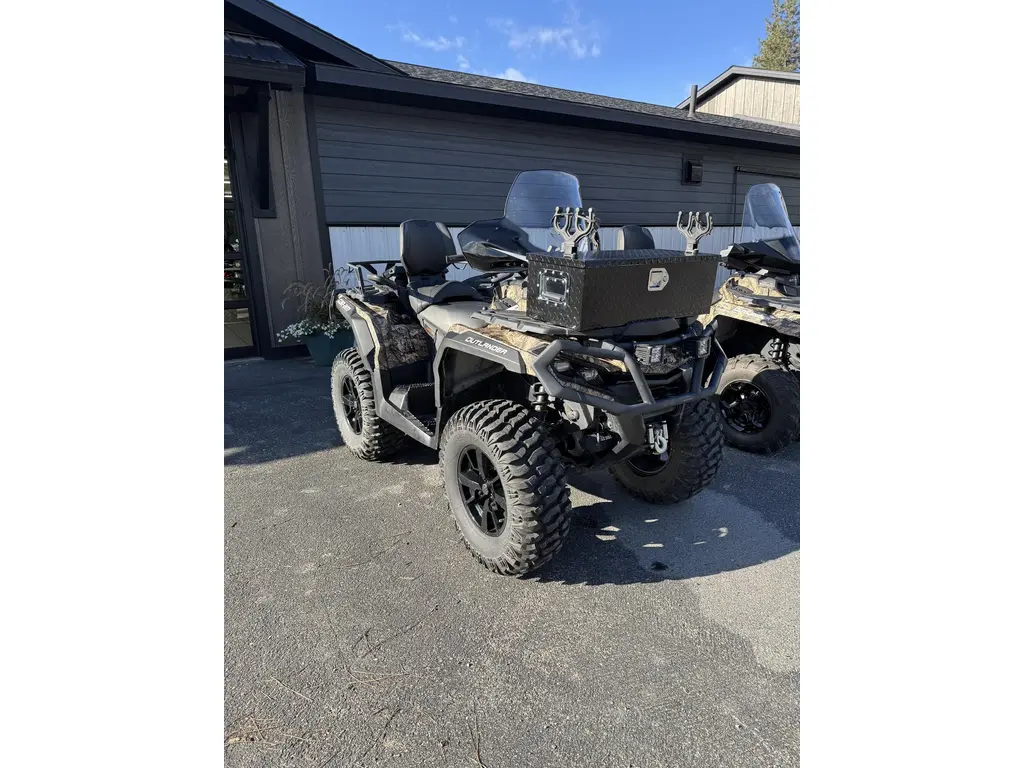 2023 Can-Am OUTLANDER MAX XT 850