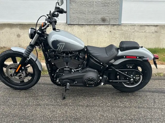 Harley-Davidson FXBB Street bobFXBB 2024