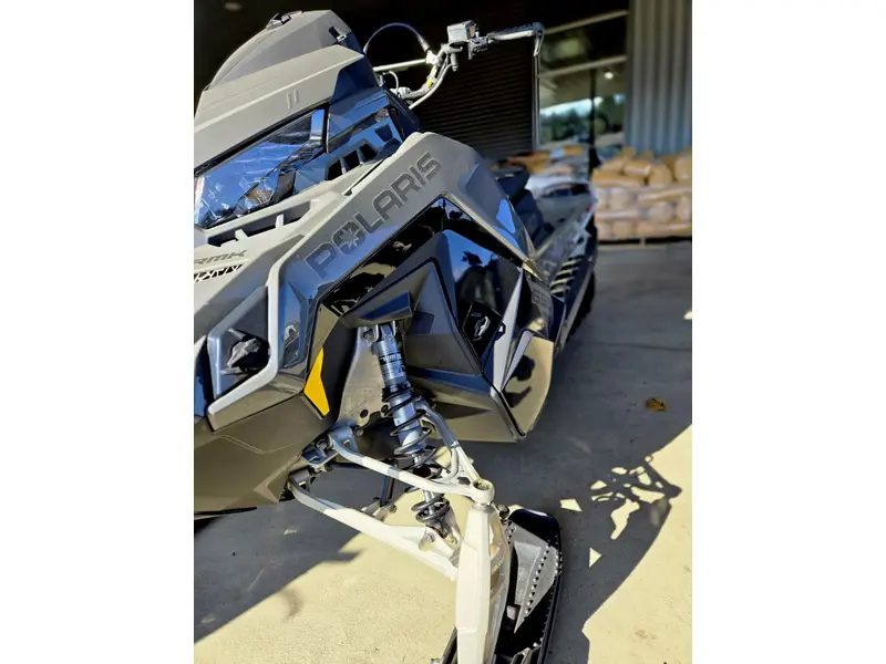 2024 Polaris 650 PRO RMK 155 S24TFK6RS