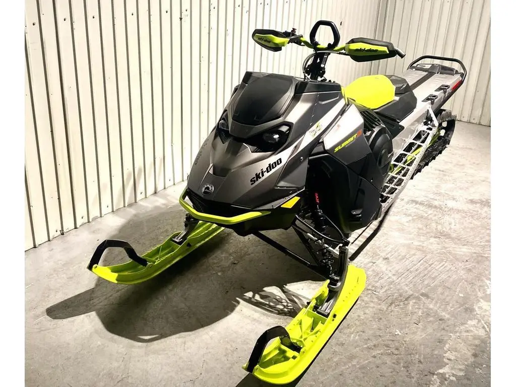 Ski-Doo Summit expert 850 Turbo R 175'' (Neuf) 2023