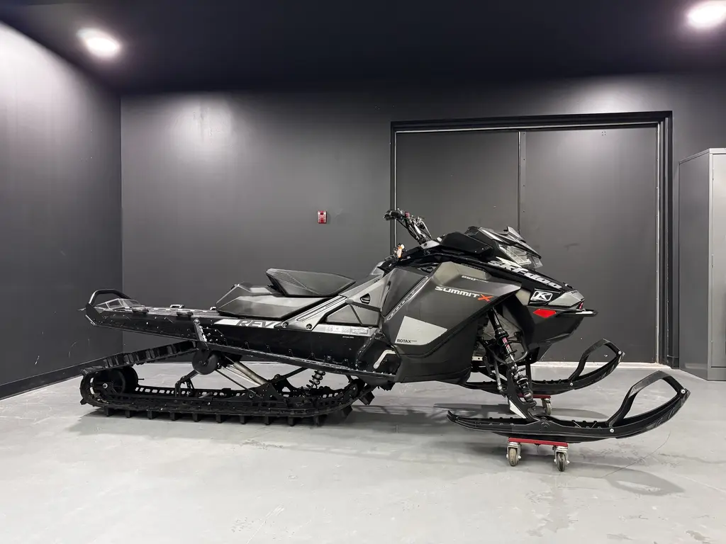 2020 Ski-Doo SUMMIT X 850 165