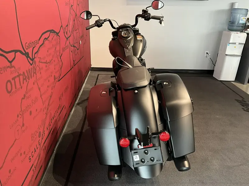 2024 Indian Motorcycle Springfield Dark Horse 1 500$ de réduction, jusqu'au 31-05-25