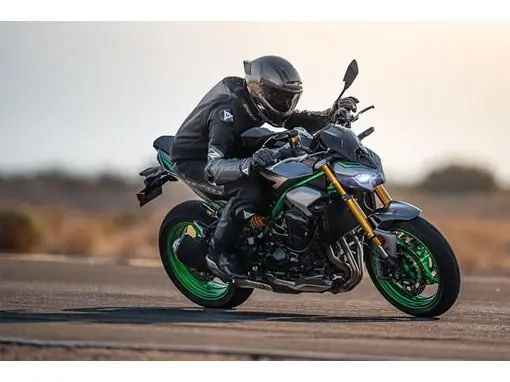 Kawasaki Z900SE 2025 - ZR900TSFNN