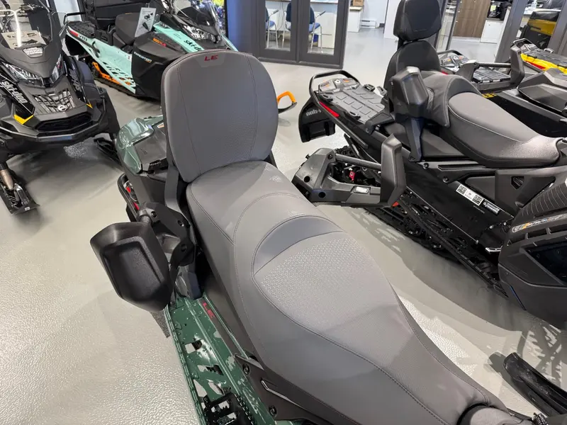 2024 Ski-Doo GRAND TOURING 900 ACE LUXURY