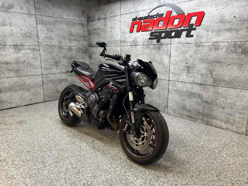 Triumph STREET TRIPLE 765 R 2018