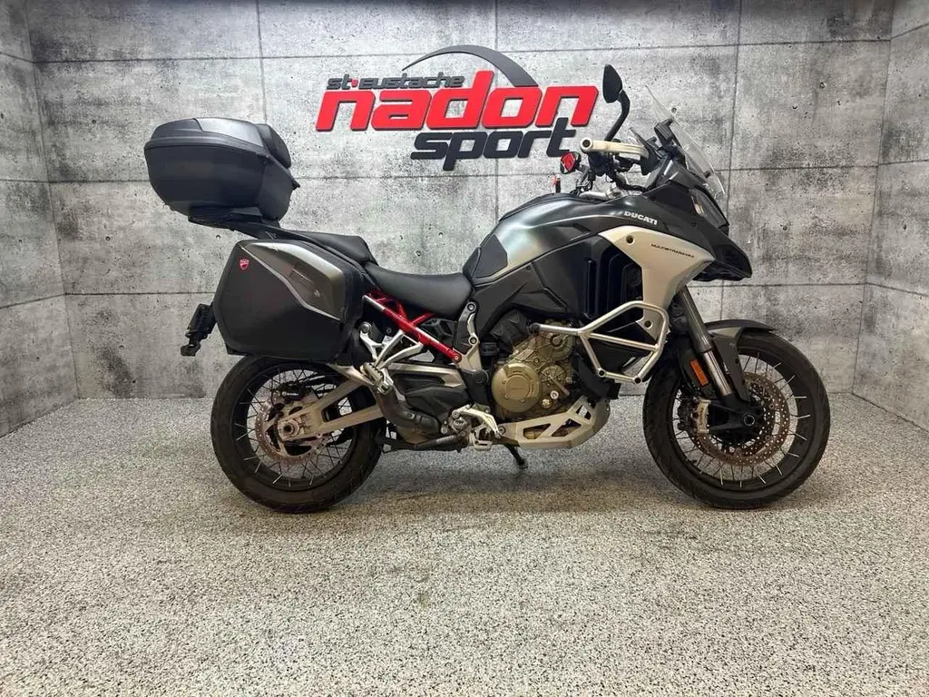 Ducati MULTISTRADA V4S 2021