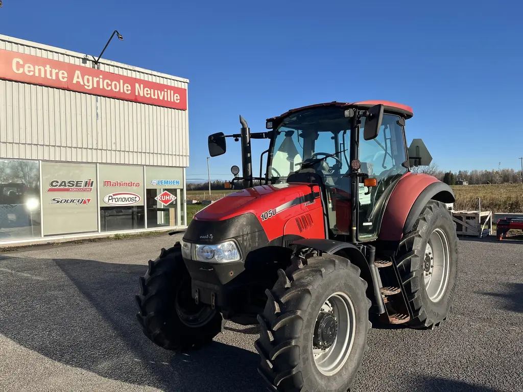 Case IH Farmall 105U 2015