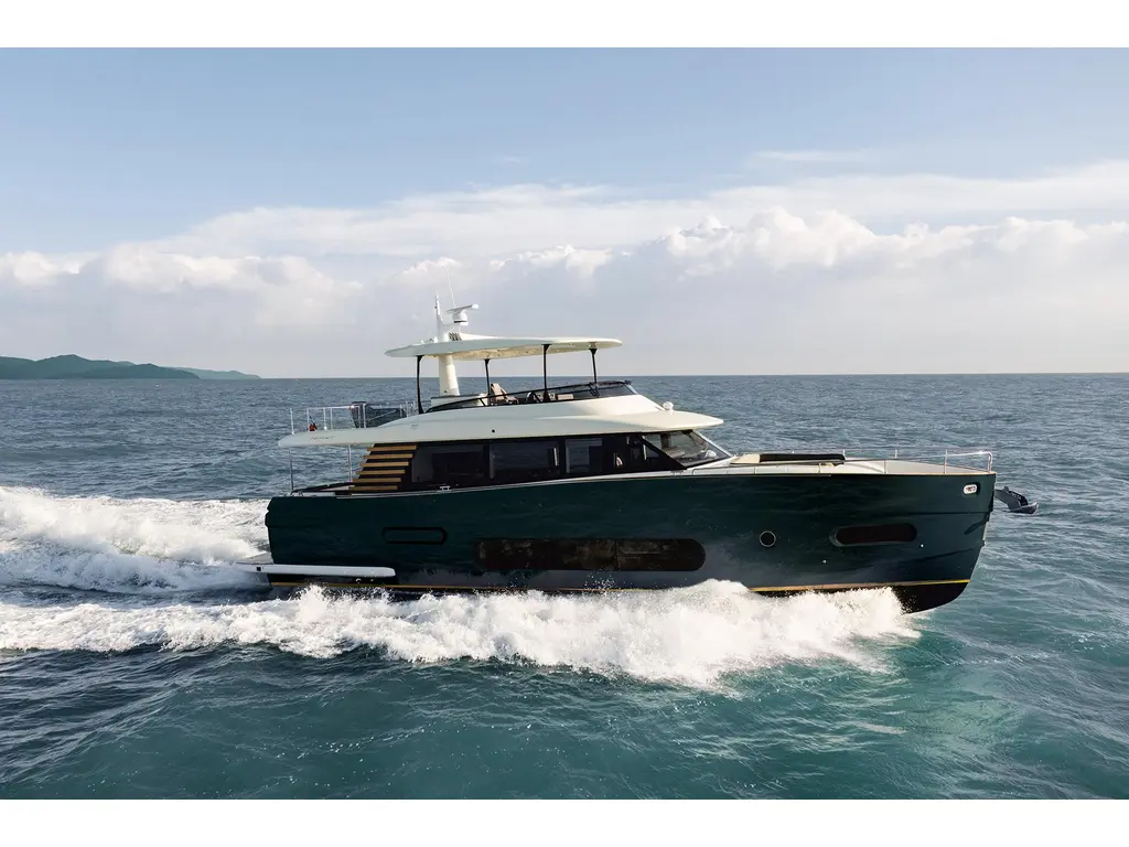 Azimut MAGELLANO 66 2025