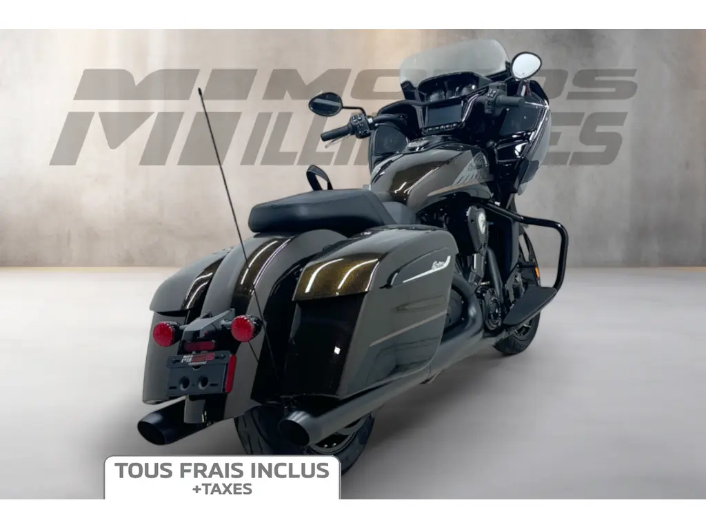 2024 Indian Motorcycles Challenger Dark Horse Icon Audio Package - Frais inclus+Taxes