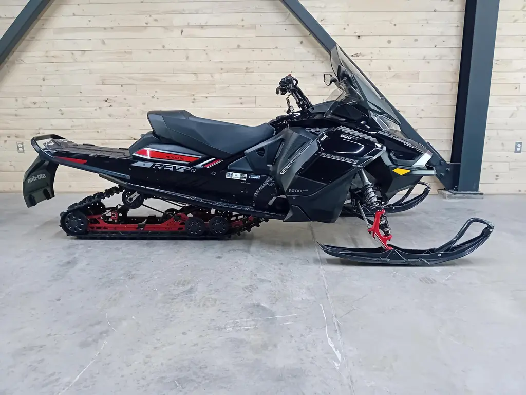 2020 Ski-Doo RENEGADE 900 ADRENALINE