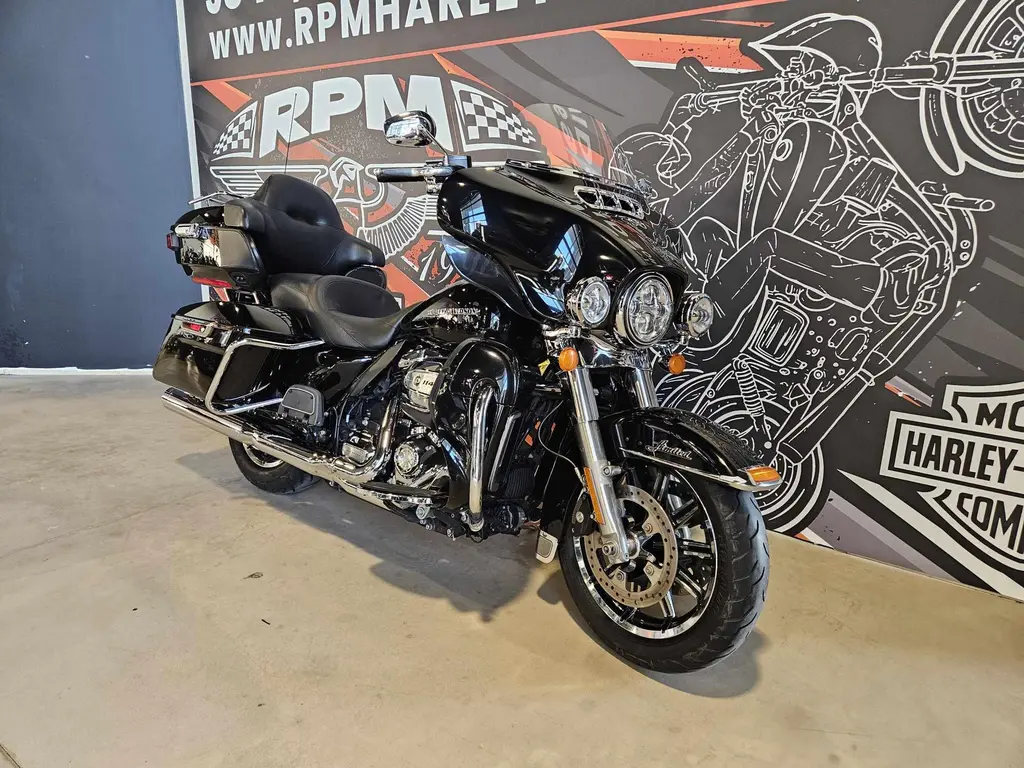 2019 Harley-Davidson Ultra Limited FLHTK