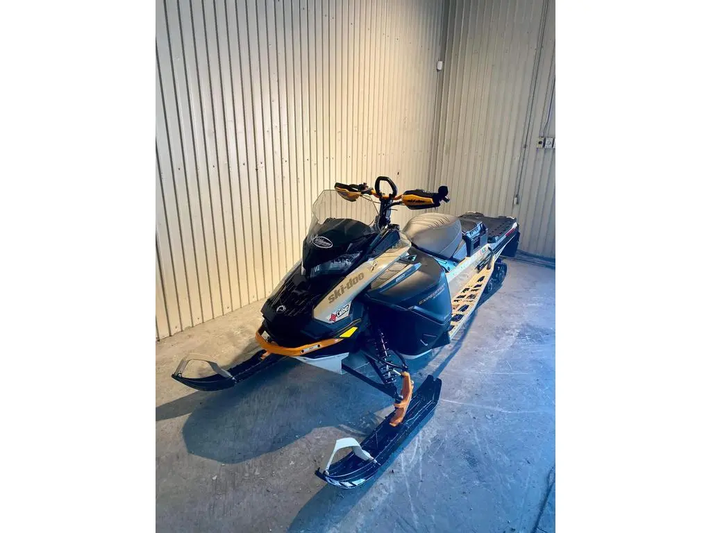 2022 Ski-Doo Expedition Extreme 850 E-TEC