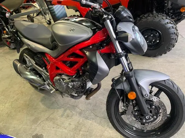 2015 Suzuki SV650 GLADIUS