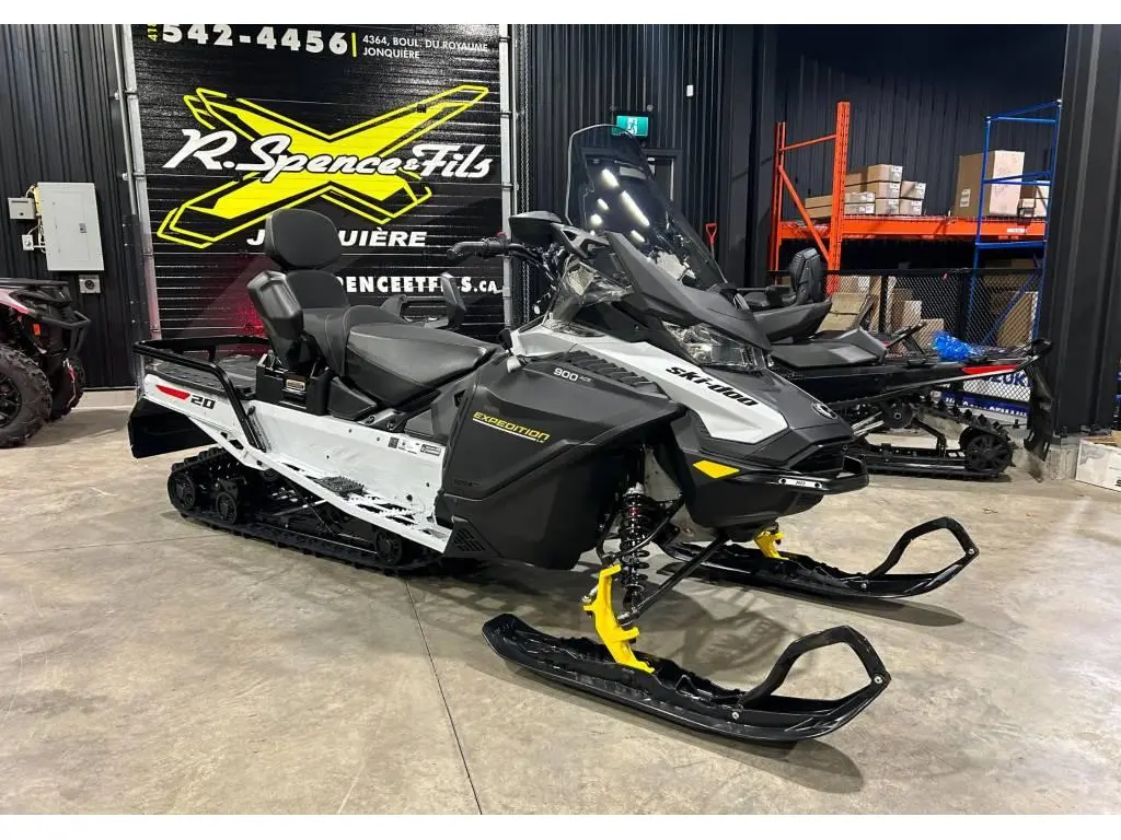 Ski-Doo EXPEDITION LE 24'' 900 ACE Silent Cobra 1.5'' E.S. 2025