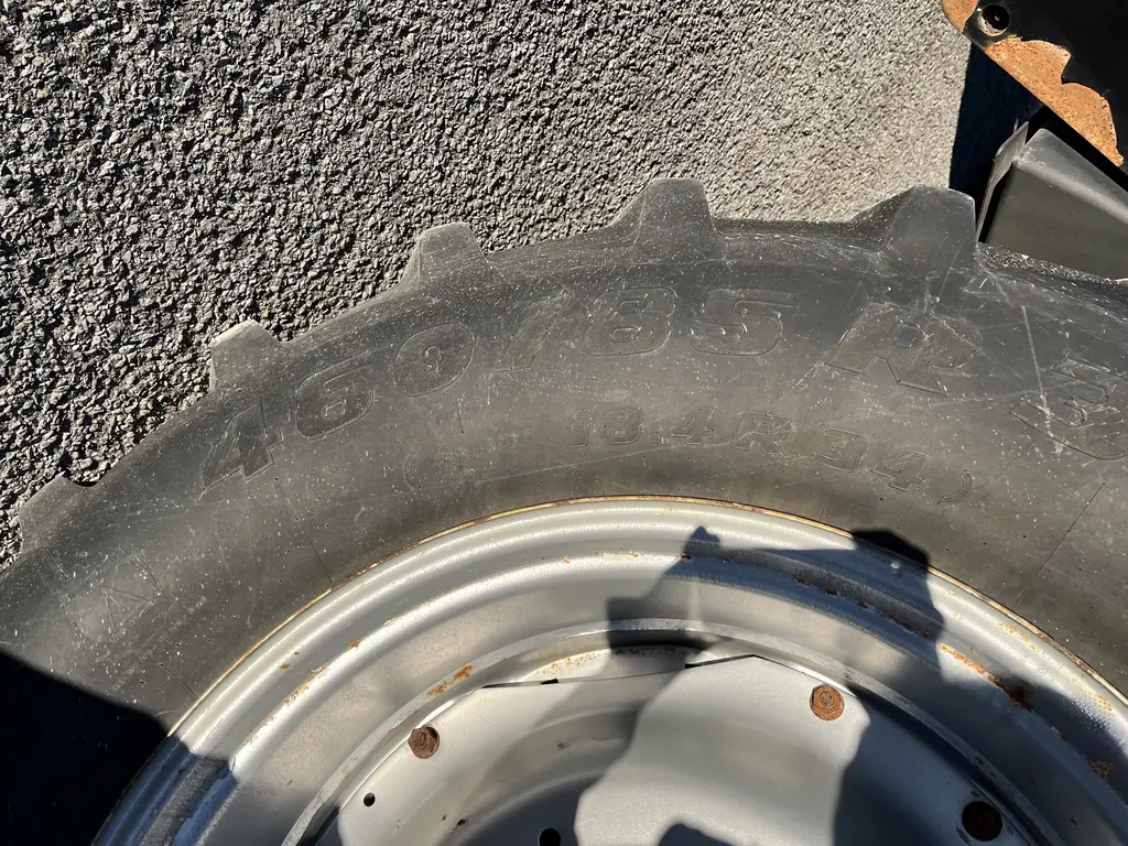 Case IH Farmall 105U 2015