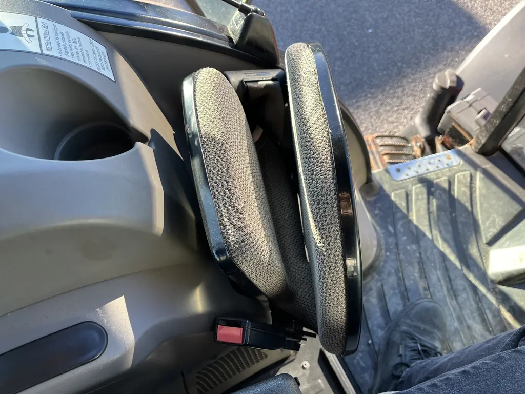 Case IH Farmall 105U 2015