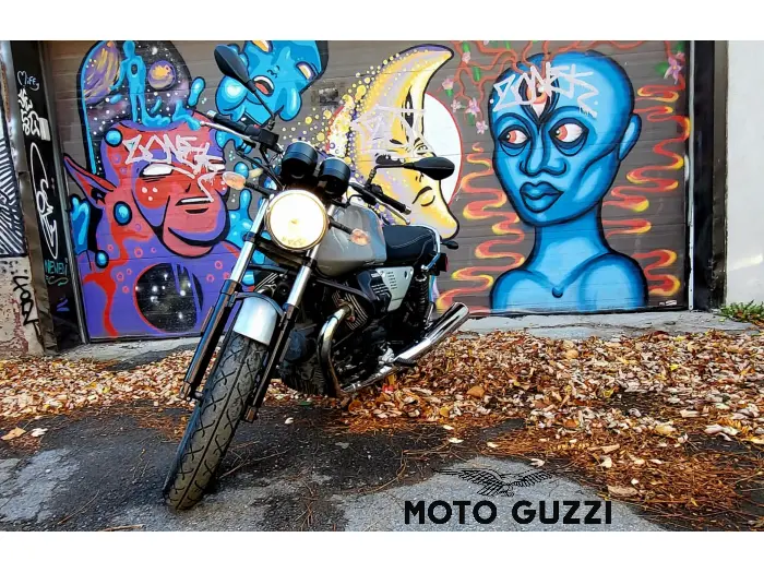 Used 2018 Moto Guzzi V7 MILANO in Montréal Mecamoto