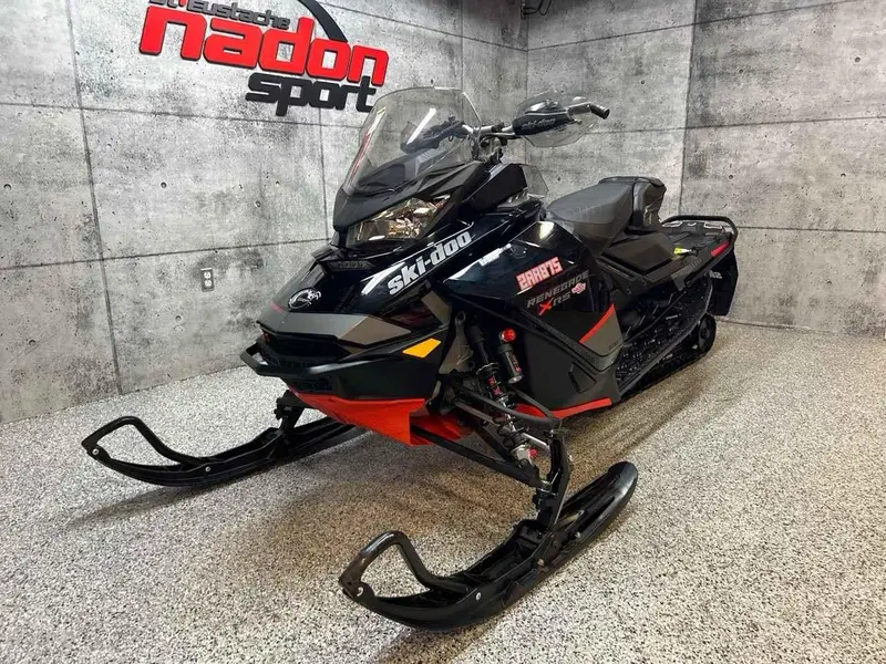 2019 Ski-Doo RENEGADE 850 XRS