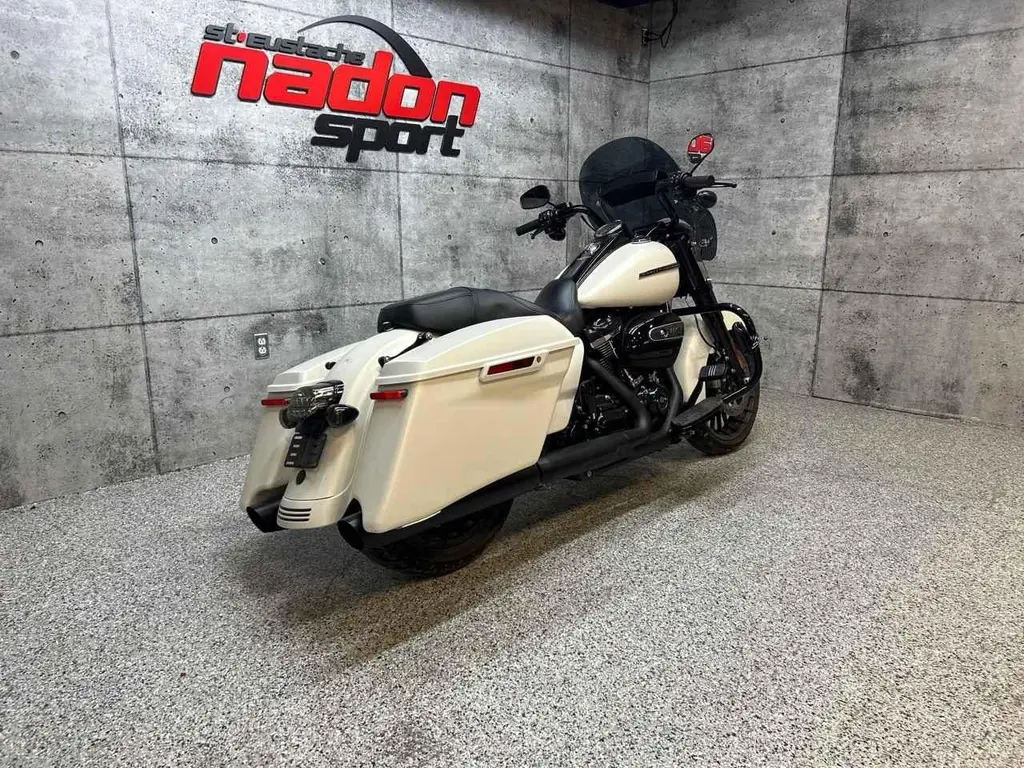 2019 Harley-Davidson ROAD KING SPECIAL FLHXRS *114*