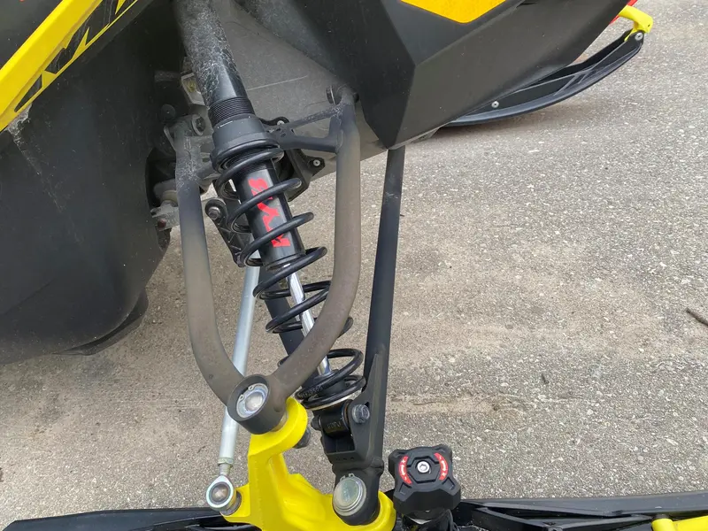 2019 Ski-Doo MXZ X 850