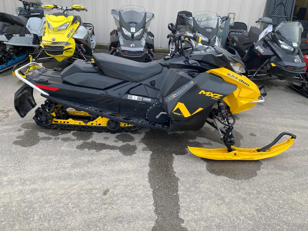 2023 Ski-Doo MXZ Neo+ 55HP