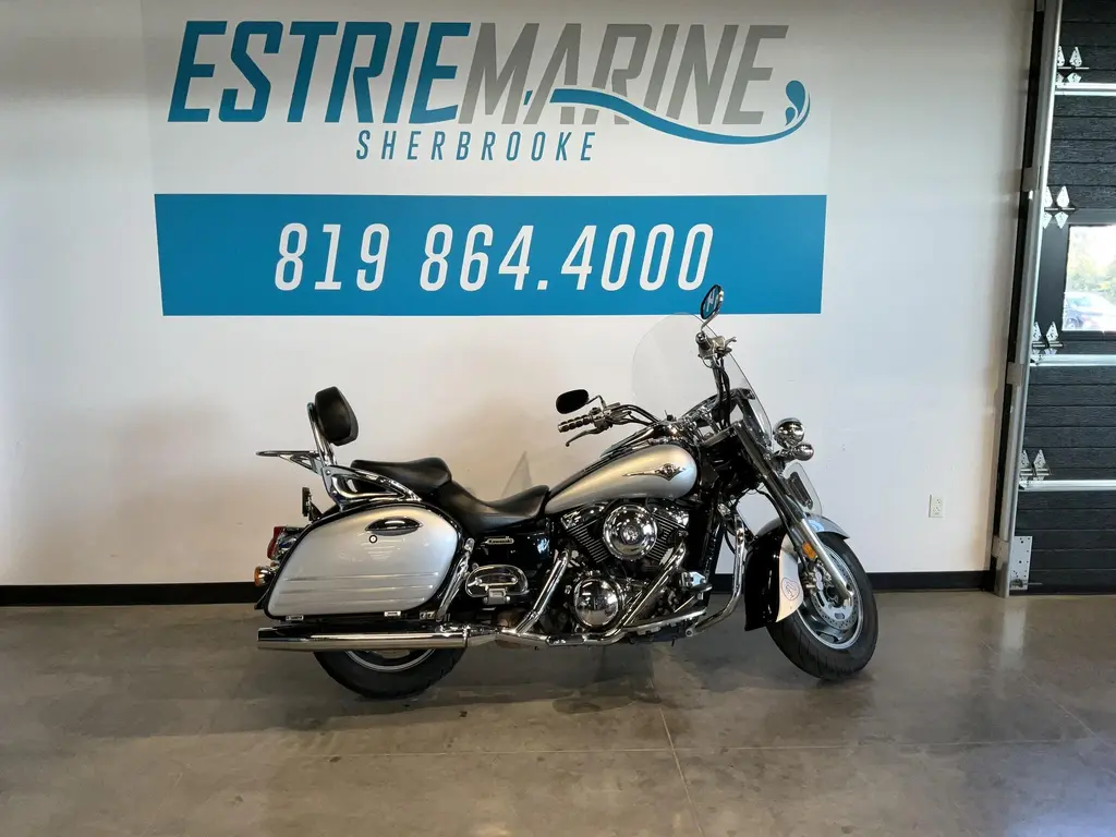 2005 Kawasaki Vulcan Nomad - VN1600D1