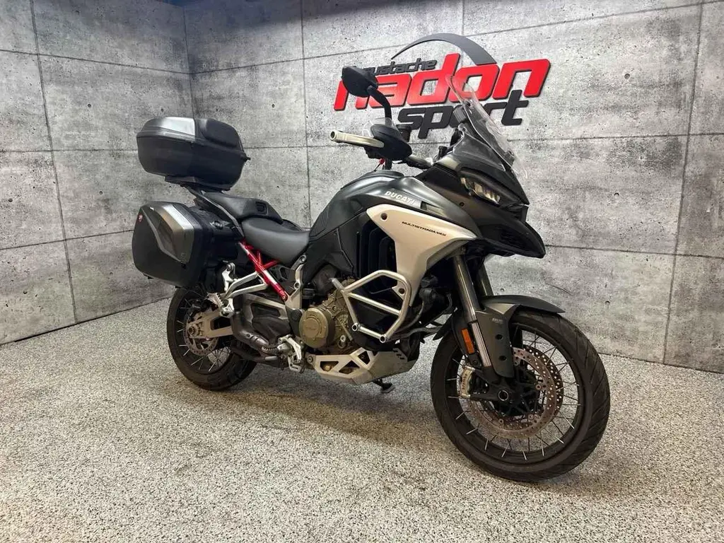 Ducati MULTISTRADA V4S 2021