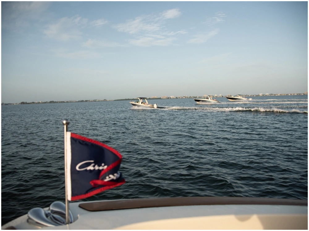 2025 Chris-craft Launch 28 Gt alt
