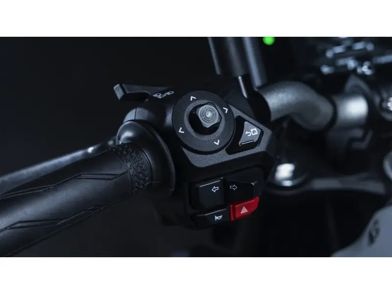 2025 Yamaha MT-07 2025 RESERVE PAR TELEPHONE