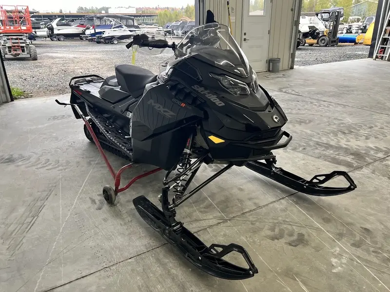 2024 Ski-Doo MOTONEIGE 2024 RENEGADE ADRENALINE 600R