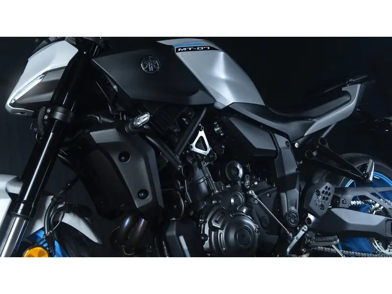 2025 Yamaha MT-07 2025 RESERVE PAR TELEPHONE