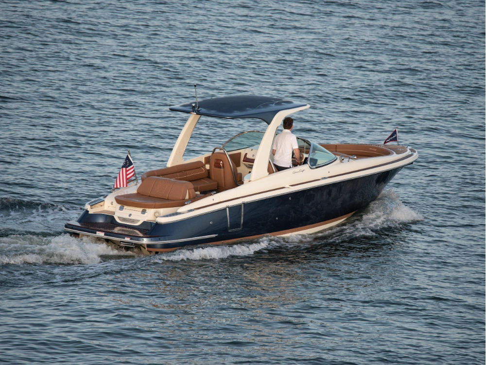 2025 Chris-craft Launch 28 Gt alt