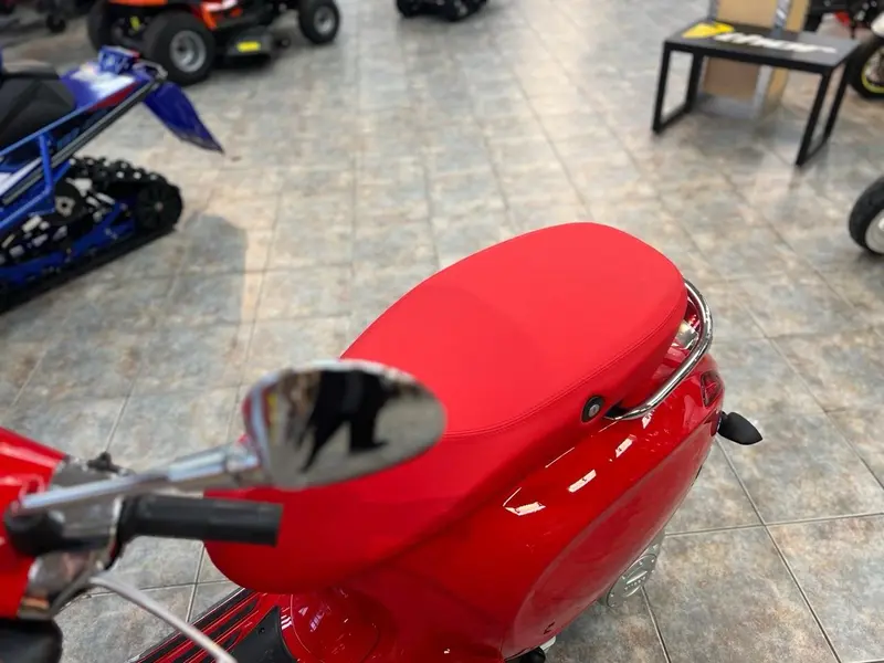 2023 Vespa PRIMAVERA 50 IGET thumbnail 7