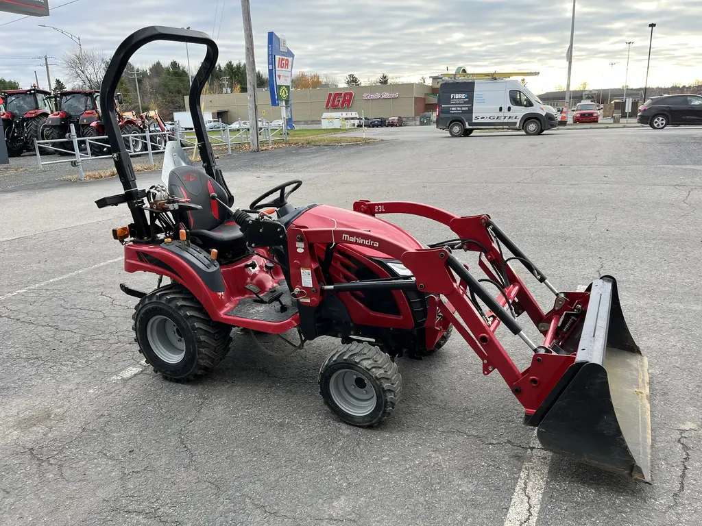 Mahindra Emax20S 2018