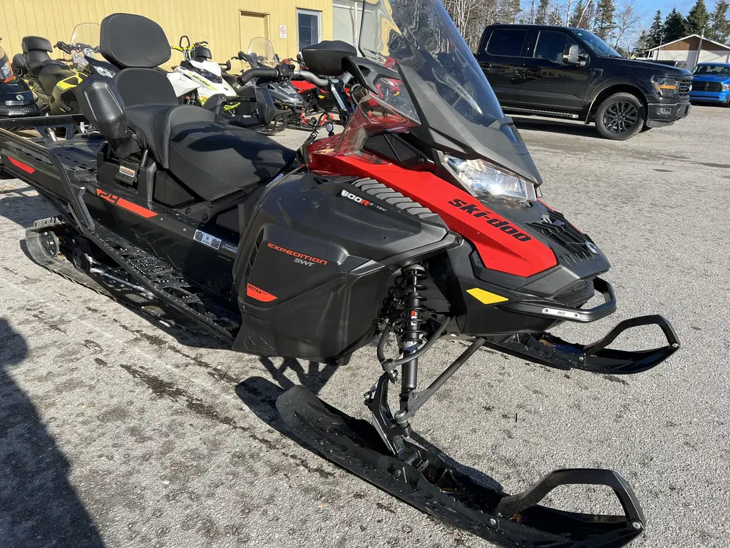 Ski-Doo EXPEDITION SWT 2021 - 600R