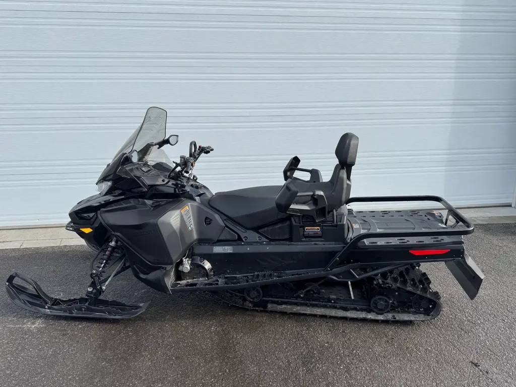 Ski-Doo EXPEDITION LE 24 900 ACE SWT 2024