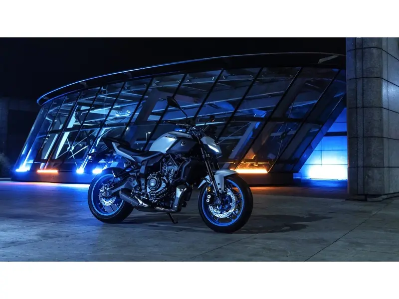 2025 Yamaha MT-07 2025 RESERVE PAR TELEPHONE