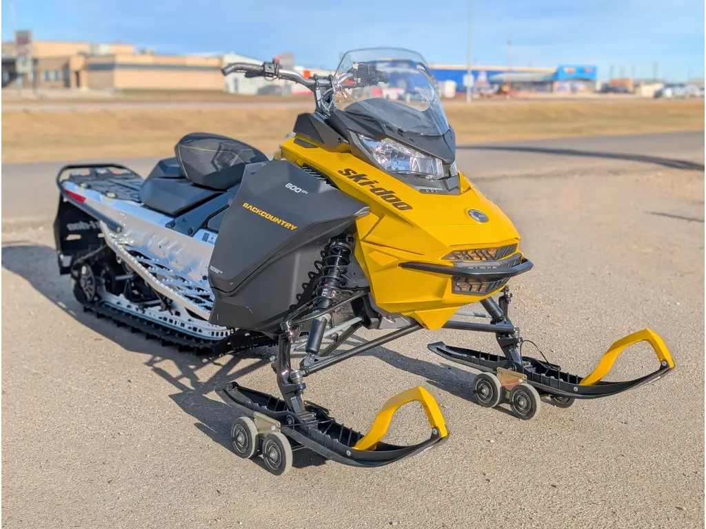 2025 Ski-Doo Backcountry™ Sport Rotax 600 EFI 146 ES PowderMax 2.0