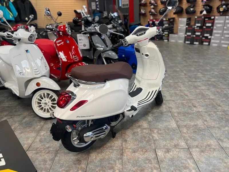 2023 Vespa PRIMAVERA 50 IGET