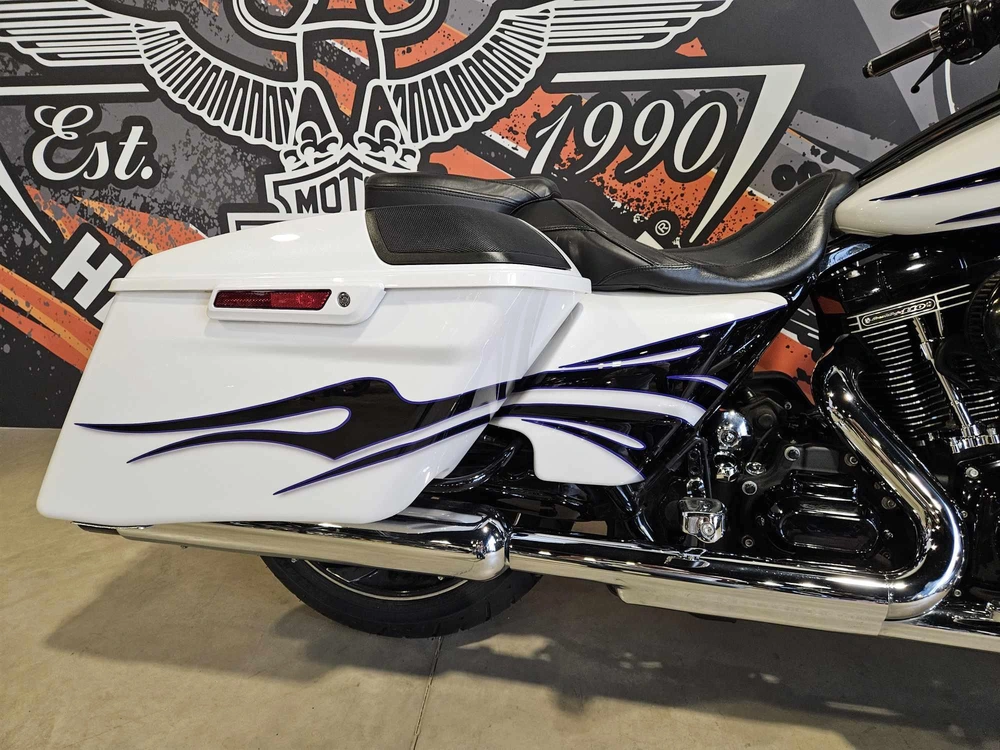 Harley-davidson Cvo Street Glide Flhxse Factory Custom 2016 alt